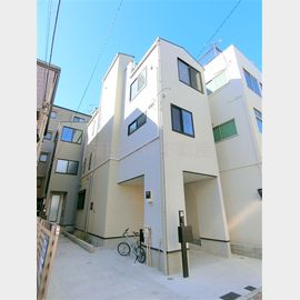 蒲田駅より徒歩9分 築4年 3階建の賃貸物件