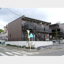 東山田駅より徒歩15分 築13年10ヶ月 2階建の賃貸物件