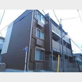 花月総持寺駅より徒歩4分 築7年8ヶ月 3階建の賃貸物件