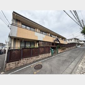 岸根公園駅より徒歩5分 築32年7ヶ月 2階建の賃貸物件