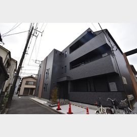 鹿島田駅より徒歩18分 新築 3階建の賃貸物件