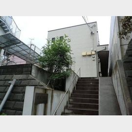 宮崎台駅より徒歩8分 2階 築18年9ヶ月の賃貸物件