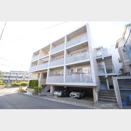 マンション翔鶴 1階 築28年4ヶ月の賃貸物件