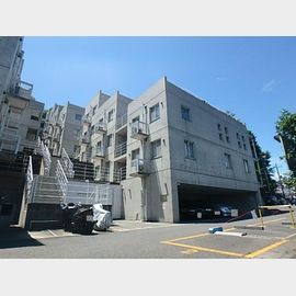 グリューンベルグ生田の賃貸物件