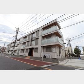 元住吉駅より徒歩16分 1階 築6年2ヶ月の賃貸物件