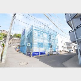 鶴見駅より徒歩15分 1階 新築の賃貸物件