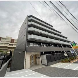 大倉山駅より徒歩7分 2階 築2年8ヶ月の賃貸物件