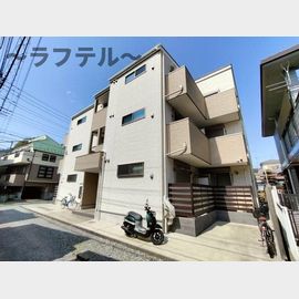 西所沢駅より徒歩7分 築6年1ヶ月 3階建の賃貸物件