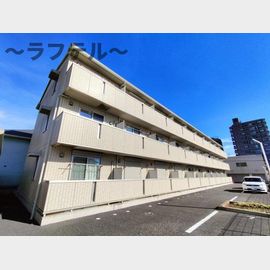 武蔵藤沢駅より徒歩4分 築15年4ヶ月 3階建の賃貸物件