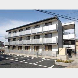 武蔵藤沢駅より徒歩7分 築15年8ヶ月 3階建の賃貸物件