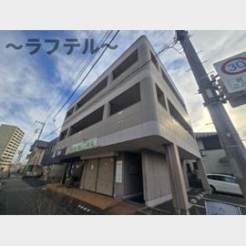 武蔵藤沢駅より徒歩6分 築22年7ヶ月 3階建の賃貸物件