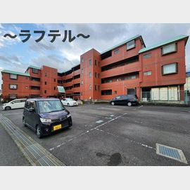 グランドマンション中内出の賃貸物件