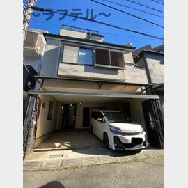 新狭山駅より徒歩7分 築28年8ヶ月 3階建の賃貸物件