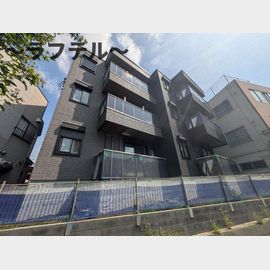 ヒュッゲライリッヒ 2階 新築の賃貸物件