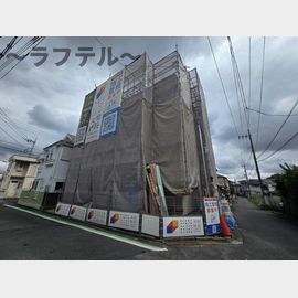小手指駅より徒歩12分 新築 3階建の賃貸物件