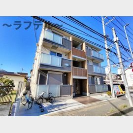 スリーカントリーの賃貸物件