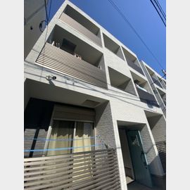 所沢駅より徒歩5分 築6年7ヶ月 3階建の賃貸物件