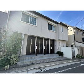 中目黒駅より徒歩17分 築9年5ヶ月 2階建の賃貸物件