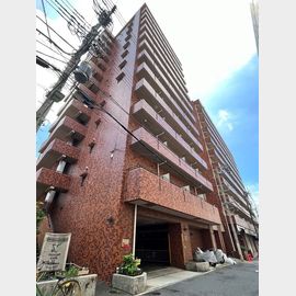 フラットフォーレストの賃貸物件