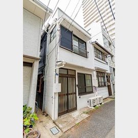月島駅より徒歩2分 築61年2ヶ月 2階建の賃貸物件