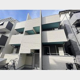 越中島駅より徒歩2分 築7年5ヶ月 6階建の賃貸物件