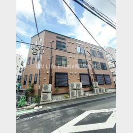 久米川駅より徒歩3分 新築 3階建の賃貸物件