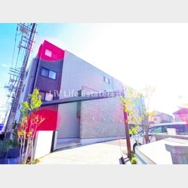 新秋津駅より徒歩17分 築4年10ヶ月 4階建の賃貸物件