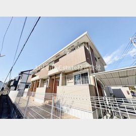 泉体育館駅より徒歩18分 築14年10ヶ月 2階建の賃貸物件