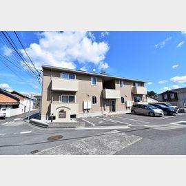 伏石駅より徒歩13分 1階 築13年8ヶ月の賃貸物件