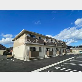 三条駅より徒歩18分 1階 築2年10ヶ月の賃貸物件