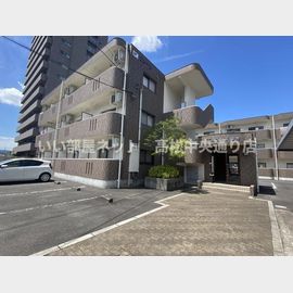 伏石駅より徒歩20分 1階 築27年の賃貸物件