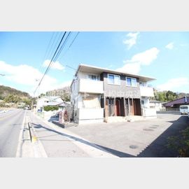 ピースタウン川東の賃貸物件