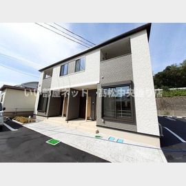 坂出駅より徒歩25分 築4年2ヶ月 2階建の賃貸物件