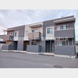 讃岐塩屋駅より徒歩23分 築11年 2階建の賃貸物件