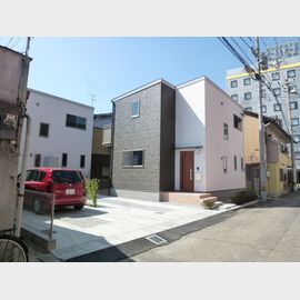 栗林公園駅より徒歩6分 築11年9ヶ月 2階建の賃貸物件