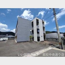 三条駅より徒歩23分 築24年2ヶ月 3階建の賃貸物件