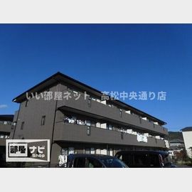 八栗駅より徒歩5分 築21年8ヶ月 3階建の賃貸物件