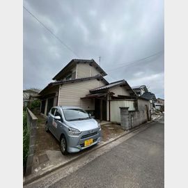 長尾駅より徒歩7分 築43年8ヶ月 2階建の賃貸物件