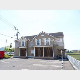 空港通り駅より徒歩6分 築20年9ヶ月 2階建の賃貸物件