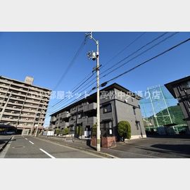 シャトレー西本２ 3階 築28年8ヶ月の賃貸物件