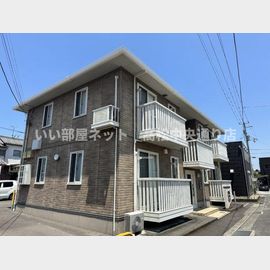 豊浜駅より徒歩13分 築17年3ヶ月 2階建の賃貸物件