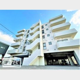 八栗駅より徒歩32分 築36年9ヶ月 6階建の賃貸物件