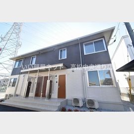 太田駅より徒歩13分 築6年2ヶ月 2階建の賃貸物件