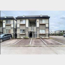 坂出駅より徒歩14分 築35年6ヶ月 2階建の賃貸物件