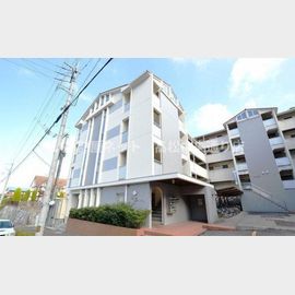 志度駅より徒歩23分 築31年 4階建の賃貸物件