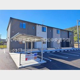 栗林公園北口駅より徒歩31分 築2年2ヶ月 2階建の賃貸物件