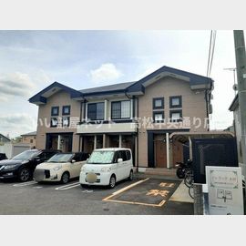 伏石駅より徒歩15分 築22年4ヶ月 2階建の賃貸物件