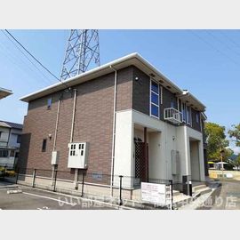 伏石駅より徒歩10分 築8年7ヶ月 2階建の賃貸物件