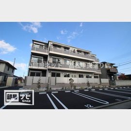 伏石駅より徒歩7分 1階 築8年3ヶ月の賃貸物件