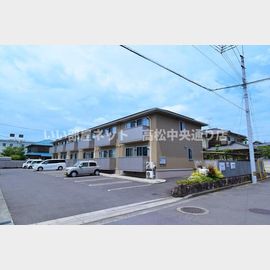 坂出駅より徒歩15分 1階 築14年4ヶ月の賃貸物件